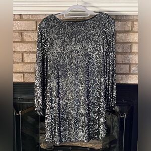 BB Dakota Steve Madden Silver Sequin Long Sleeve Dress size med never worn